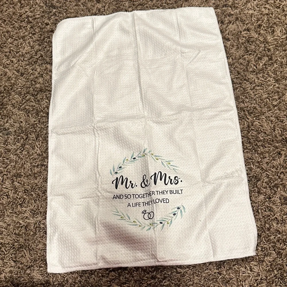 Elegant White Mr. & Mrs. Bath Towel